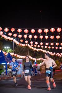 BIB: 0271, 673
                            <button type="button" onclick="openModal(15195395)" class="btn btn-primary btn-sm float-right btn-popup" data-toggle="modal" data-target=".modal-high-quality">
                        <i class="fas fa-shopping-cart"></i> Add to Cart
                    </button>
                                            <button type="button" onclick="isThisMe(15195395, true)" class="btn btn-success btn-sm float-right btn-popup btn-isme hidden" data-toggle="tooltip" data-placement="bottom" title="นี่คือรูปของคุณใช่ไหม คลิกที่นี่เพื่อเอาเข้าอัลบั้ม">
                        <i class="fas fa-plus"></i> Add to album
                    </button>
                    <button type="button" onclick="isThisMe(15195395, false)" class="btn btn-warning btn-sm float-right btn-popup btn-isnotme hidden">
                        <i class="fas fa-ban"></i> Remove from album
                    </button>