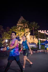 BIB: 1211
                            <button type="button" onclick="openModal(15473396)" class="btn btn-primary btn-sm float-right btn-popup" data-toggle="modal" data-target=".modal-high-quality">
                        <i class="fas fa-shopping-cart"></i> Add to Cart
                    </button>
                                            <button type="button" onclick="isThisMe(15473396, true)" class="btn btn-success btn-sm float-right btn-popup btn-isme hidden" data-toggle="tooltip" data-placement="bottom" title="นี่คือรูปของคุณใช่ไหม คลิกที่นี่เพื่อเอาเข้าอัลบั้ม">
                        <i class="fas fa-plus"></i> Add to album
                    </button>
                    <button type="button" onclick="isThisMe(15473396, false)" class="btn btn-warning btn-sm float-right btn-popup btn-isnotme hidden">
                        <i class="fas fa-ban"></i> Remove from album
                    </button>