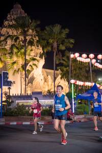 BIB: 4040
                            <button type="button" onclick="openModal(15174376)" class="btn btn-primary btn-sm float-right btn-popup" data-toggle="modal" data-target=".modal-high-quality">
                        <i class="fas fa-shopping-cart"></i> Add to Cart
                    </button>
                                            <button type="button" onclick="isThisMe(15174376, true)" class="btn btn-success btn-sm float-right btn-popup btn-isme hidden" data-toggle="tooltip" data-placement="bottom" title="นี่คือรูปของคุณใช่ไหม คลิกที่นี่เพื่อเอาเข้าอัลบั้ม">
                        <i class="fas fa-plus"></i> Add to album
                    </button>
                    <button type="button" onclick="isThisMe(15174376, false)" class="btn btn-warning btn-sm float-right btn-popup btn-isnotme hidden">
                        <i class="fas fa-ban"></i> Remove from album
                    </button>