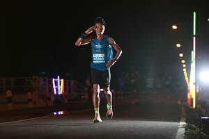 BIB: 40665
                            <button type="button" onclick="openModal(14125267)" class="btn btn-primary btn-sm float-right btn-popup" data-toggle="modal" data-target=".modal-high-quality">
                        <i class="fas fa-shopping-cart"></i> Add to Cart
                    </button>
                                            <button type="button" onclick="isThisMe(14125267, true)" class="btn btn-success btn-sm float-right btn-popup btn-isme hidden" data-toggle="tooltip" data-placement="bottom" title="นี่คือรูปของคุณใช่ไหม คลิกที่นี่เพื่อเอาเข้าอัลบั้ม">
                        <i class="fas fa-plus"></i> Add to album
                    </button>
                    <button type="button" onclick="isThisMe(14125267, false)" class="btn btn-warning btn-sm float-right btn-popup btn-isnotme hidden">
                        <i class="fas fa-ban"></i> Remove from album
                    </button>