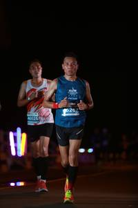 BIB: 626, 40025
                            <button type="button" onclick="openModal(14361112)" class="btn btn-primary btn-sm float-right btn-popup" data-toggle="modal" data-target=".modal-high-quality">
                        <i class="fas fa-shopping-cart"></i> Add to Cart
                    </button>
                                            <button type="button" onclick="isThisMe(14361112, true)" class="btn btn-success btn-sm float-right btn-popup btn-isme hidden" data-toggle="tooltip" data-placement="bottom" title="นี่คือรูปของคุณใช่ไหม คลิกที่นี่เพื่อเอาเข้าอัลบั้ม">
                        <i class="fas fa-plus"></i> Add to album
                    </button>
                    <button type="button" onclick="isThisMe(14361112, false)" class="btn btn-warning btn-sm float-right btn-popup btn-isnotme hidden">
                        <i class="fas fa-ban"></i> Remove from album
                    </button>