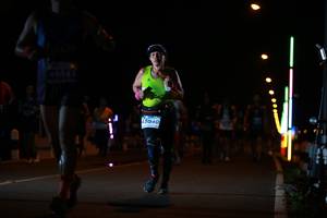 BIB: 3040
                            <button type="button" onclick="openModal(14567587)" class="btn btn-primary btn-sm float-right btn-popup" data-toggle="modal" data-target=".modal-high-quality">
                        <i class="fas fa-shopping-cart"></i> Add to Cart
                    </button>
                                            <button type="button" onclick="isThisMe(14567587, true)" class="btn btn-success btn-sm float-right btn-popup btn-isme hidden" data-toggle="tooltip" data-placement="bottom" title="นี่คือรูปของคุณใช่ไหม คลิกที่นี่เพื่อเอาเข้าอัลบั้ม">
                        <i class="fas fa-plus"></i> Add to album
                    </button>
                    <button type="button" onclick="isThisMe(14567587, false)" class="btn btn-warning btn-sm float-right btn-popup btn-isnotme hidden">
                        <i class="fas fa-ban"></i> Remove from album
                    </button>