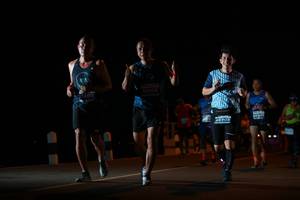 BIB: 01404, 46905
                            <button type="button" onclick="openModal(14567801)" class="btn btn-primary btn-sm float-right btn-popup" data-toggle="modal" data-target=".modal-high-quality">
                        <i class="fas fa-shopping-cart"></i> Add to Cart
                    </button>
                                            <button type="button" onclick="isThisMe(14567801, true)" class="btn btn-success btn-sm float-right btn-popup btn-isme hidden" data-toggle="tooltip" data-placement="bottom" title="นี่คือรูปของคุณใช่ไหม คลิกที่นี่เพื่อเอาเข้าอัลบั้ม">
                        <i class="fas fa-plus"></i> Add to album
                    </button>
                    <button type="button" onclick="isThisMe(14567801, false)" class="btn btn-warning btn-sm float-right btn-popup btn-isnotme hidden">
                        <i class="fas fa-ban"></i> Remove from album
                    </button>