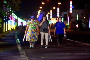 BIB: 
                            <button type="button" onclick="openModal(15863305)" class="btn btn-primary btn-sm float-right btn-popup" data-toggle="modal" data-target=".modal-high-quality">
                        <i class="fas fa-shopping-cart"></i> Add to Cart
                    </button>
                                            <button type="button" onclick="isThisMe(15863305, true)" class="btn btn-success btn-sm float-right btn-popup btn-isme hidden" data-toggle="tooltip" data-placement="bottom" title="นี่คือรูปของคุณใช่ไหม คลิกที่นี่เพื่อเอาเข้าอัลบั้ม">
                        <i class="fas fa-plus"></i> Add to album
                    </button>
                    <button type="button" onclick="isThisMe(15863305, false)" class="btn btn-warning btn-sm float-right btn-popup btn-isnotme hidden">
                        <i class="fas fa-ban"></i> Remove from album
                    </button>