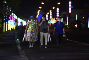 BIB: 383
                            <button type="button" onclick="openModal(14650665)" class="btn btn-primary btn-sm float-right btn-popup" data-toggle="modal" data-target=".modal-high-quality">
                        <i class="fas fa-shopping-cart"></i> Add to Cart
                    </button>
                                            <button type="button" onclick="isThisMe(14650665, true)" class="btn btn-success btn-sm float-right btn-popup btn-isme hidden" data-toggle="tooltip" data-placement="bottom" title="นี่คือรูปของคุณใช่ไหม คลิกที่นี่เพื่อเอาเข้าอัลบั้ม">
                        <i class="fas fa-plus"></i> Add to album
                    </button>
                    <button type="button" onclick="isThisMe(14650665, false)" class="btn btn-warning btn-sm float-right btn-popup btn-isnotme hidden">
                        <i class="fas fa-ban"></i> Remove from album
                    </button>