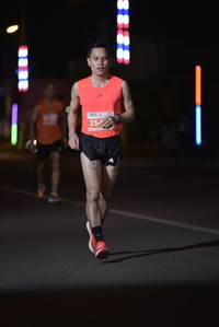 BIB: 254
                            <button type="button" onclick="openModal(14688633)" class="btn btn-primary btn-sm float-right btn-popup" data-toggle="modal" data-target=".modal-high-quality">
                        <i class="fas fa-shopping-cart"></i> Add to Cart
                    </button>
                                            <button type="button" onclick="isThisMe(14688633, true)" class="btn btn-success btn-sm float-right btn-popup btn-isme hidden" data-toggle="tooltip" data-placement="bottom" title="นี่คือรูปของคุณใช่ไหม คลิกที่นี่เพื่อเอาเข้าอัลบั้ม">
                        <i class="fas fa-plus"></i> Add to album
                    </button>
                    <button type="button" onclick="isThisMe(14688633, false)" class="btn btn-warning btn-sm float-right btn-popup btn-isnotme hidden">
                        <i class="fas fa-ban"></i> Remove from album
                    </button>