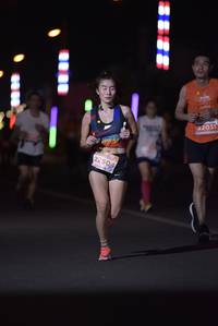 BIB: 22031, 22504
                            <button type="button" onclick="openModal(14770562)" class="btn btn-primary btn-sm float-right btn-popup" data-toggle="modal" data-target=".modal-high-quality">
                        <i class="fas fa-shopping-cart"></i> Add to Cart
                    </button>
                                            <button type="button" onclick="isThisMe(14770562, true)" class="btn btn-success btn-sm float-right btn-popup btn-isme hidden" data-toggle="tooltip" data-placement="bottom" title="นี่คือรูปของคุณใช่ไหม คลิกที่นี่เพื่อเอาเข้าอัลบั้ม">
                        <i class="fas fa-plus"></i> Add to album
                    </button>
                    <button type="button" onclick="isThisMe(14770562, false)" class="btn btn-warning btn-sm float-right btn-popup btn-isnotme hidden">
                        <i class="fas fa-ban"></i> Remove from album
                    </button>