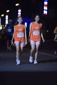 BIB: 28183, 28184
                            <button type="button" onclick="openModal(14801394)" class="btn btn-primary btn-sm float-right btn-popup" data-toggle="modal" data-target=".modal-high-quality">
                        <i class="fas fa-shopping-cart"></i> Add to Cart
                    </button>
                                            <button type="button" onclick="isThisMe(14801394, true)" class="btn btn-success btn-sm float-right btn-popup btn-isme hidden" data-toggle="tooltip" data-placement="bottom" title="นี่คือรูปของคุณใช่ไหม คลิกที่นี่เพื่อเอาเข้าอัลบั้ม">
                        <i class="fas fa-plus"></i> Add to album
                    </button>
                    <button type="button" onclick="isThisMe(14801394, false)" class="btn btn-warning btn-sm float-right btn-popup btn-isnotme hidden">
                        <i class="fas fa-ban"></i> Remove from album
                    </button>