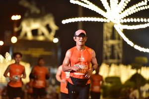 BIB: 155
                            <button type="button" onclick="openModal(14133167)" class="btn btn-primary btn-sm float-right btn-popup" data-toggle="modal" data-target=".modal-high-quality">
                        <i class="fas fa-shopping-cart"></i> Add to Cart
                    </button>
                                            <button type="button" onclick="isThisMe(14133167, true)" class="btn btn-success btn-sm float-right btn-popup btn-isme hidden" data-toggle="tooltip" data-placement="bottom" title="นี่คือรูปของคุณใช่ไหม คลิกที่นี่เพื่อเอาเข้าอัลบั้ม">
                        <i class="fas fa-plus"></i> Add to album
                    </button>
                    <button type="button" onclick="isThisMe(14133167, false)" class="btn btn-warning btn-sm float-right btn-popup btn-isnotme hidden">
                        <i class="fas fa-ban"></i> Remove from album
                    </button>