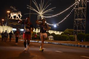 BIB: 40928
                            <button type="button" onclick="openModal(13736396)" class="btn btn-primary btn-sm float-right btn-popup" data-toggle="modal" data-target=".modal-high-quality">
                        <i class="fas fa-shopping-cart"></i> Add to Cart
                    </button>
                                            <button type="button" onclick="isThisMe(13736396, true)" class="btn btn-success btn-sm float-right btn-popup btn-isme hidden" data-toggle="tooltip" data-placement="bottom" title="นี่คือรูปของคุณใช่ไหม คลิกที่นี่เพื่อเอาเข้าอัลบั้ม">
                        <i class="fas fa-plus"></i> Add to album
                    </button>
                    <button type="button" onclick="isThisMe(13736396, false)" class="btn btn-warning btn-sm float-right btn-popup btn-isnotme hidden">
                        <i class="fas fa-ban"></i> Remove from album
                    </button>