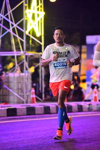 BIB: 40019
                            <button type="button" onclick="openModal(15383723)" class="btn btn-primary btn-sm float-right btn-popup" data-toggle="modal" data-target=".modal-high-quality">
                        <i class="fas fa-shopping-cart"></i> Add to Cart
                    </button>
                                            <button type="button" onclick="isThisMe(15383723, true)" class="btn btn-success btn-sm float-right btn-popup btn-isme hidden" data-toggle="tooltip" data-placement="bottom" title="นี่คือรูปของคุณใช่ไหม คลิกที่นี่เพื่อเอาเข้าอัลบั้ม">
                        <i class="fas fa-plus"></i> Add to album
                    </button>
                    <button type="button" onclick="isThisMe(15383723, false)" class="btn btn-warning btn-sm float-right btn-popup btn-isnotme hidden">
                        <i class="fas fa-ban"></i> Remove from album
                    </button>