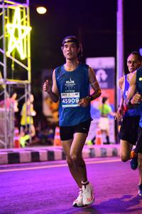 BIB: 2071, 45909
                            <button type="button" onclick="openModal(15383525)" class="btn btn-primary btn-sm float-right btn-popup" data-toggle="modal" data-target=".modal-high-quality">
                        <i class="fas fa-shopping-cart"></i> Add to Cart
                    </button>
                                            <button type="button" onclick="isThisMe(15383525, true)" class="btn btn-success btn-sm float-right btn-popup btn-isme hidden" data-toggle="tooltip" data-placement="bottom" title="นี่คือรูปของคุณใช่ไหม คลิกที่นี่เพื่อเอาเข้าอัลบั้ม">
                        <i class="fas fa-plus"></i> Add to album
                    </button>
                    <button type="button" onclick="isThisMe(15383525, false)" class="btn btn-warning btn-sm float-right btn-popup btn-isnotme hidden">
                        <i class="fas fa-ban"></i> Remove from album
                    </button>