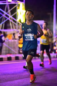 BIB: 42135
                            <button type="button" onclick="openModal(15478448)" class="btn btn-primary btn-sm float-right btn-popup" data-toggle="modal" data-target=".modal-high-quality">
                        <i class="fas fa-shopping-cart"></i> Add to Cart
                    </button>
                                            <button type="button" onclick="isThisMe(15478448, true)" class="btn btn-success btn-sm float-right btn-popup btn-isme hidden" data-toggle="tooltip" data-placement="bottom" title="นี่คือรูปของคุณใช่ไหม คลิกที่นี่เพื่อเอาเข้าอัลบั้ม">
                        <i class="fas fa-plus"></i> Add to album
                    </button>
                    <button type="button" onclick="isThisMe(15478448, false)" class="btn btn-warning btn-sm float-right btn-popup btn-isnotme hidden">
                        <i class="fas fa-ban"></i> Remove from album
                    </button>