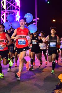 BIB: 130, 40900
                            <button type="button" onclick="openModal(15390856)" class="btn btn-primary btn-sm float-right btn-popup" data-toggle="modal" data-target=".modal-high-quality">
                        <i class="fas fa-shopping-cart"></i> Add to Cart
                    </button>
                                            <button type="button" onclick="isThisMe(15390856, true)" class="btn btn-success btn-sm float-right btn-popup btn-isme hidden" data-toggle="tooltip" data-placement="bottom" title="นี่คือรูปของคุณใช่ไหม คลิกที่นี่เพื่อเอาเข้าอัลบั้ม">
                        <i class="fas fa-plus"></i> Add to album
                    </button>
                    <button type="button" onclick="isThisMe(15390856, false)" class="btn btn-warning btn-sm float-right btn-popup btn-isnotme hidden">
                        <i class="fas fa-ban"></i> Remove from album
                    </button>