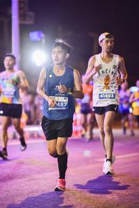 BIB: 41493, 487
                            <button type="button" onclick="openModal(15790718)" class="btn btn-primary btn-sm float-right btn-popup" data-toggle="modal" data-target=".modal-high-quality">
                        <i class="fas fa-shopping-cart"></i> Add to Cart
                    </button>
                                            <button type="button" onclick="isThisMe(15790718, true)" class="btn btn-success btn-sm float-right btn-popup btn-isme hidden" data-toggle="tooltip" data-placement="bottom" title="นี่คือรูปของคุณใช่ไหม คลิกที่นี่เพื่อเอาเข้าอัลบั้ม">
                        <i class="fas fa-plus"></i> Add to album
                    </button>
                    <button type="button" onclick="isThisMe(15790718, false)" class="btn btn-warning btn-sm float-right btn-popup btn-isnotme hidden">
                        <i class="fas fa-ban"></i> Remove from album
                    </button>