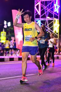 BIB: 406, 42246
                            <button type="button" onclick="openModal(15391831)" class="btn btn-primary btn-sm float-right btn-popup" data-toggle="modal" data-target=".modal-high-quality">
                        <i class="fas fa-shopping-cart"></i> Add to Cart
                    </button>
                                            <button type="button" onclick="isThisMe(15391831, true)" class="btn btn-success btn-sm float-right btn-popup btn-isme hidden" data-toggle="tooltip" data-placement="bottom" title="นี่คือรูปของคุณใช่ไหม คลิกที่นี่เพื่อเอาเข้าอัลบั้ม">
                        <i class="fas fa-plus"></i> Add to album
                    </button>
                    <button type="button" onclick="isThisMe(15391831, false)" class="btn btn-warning btn-sm float-right btn-popup btn-isnotme hidden">
                        <i class="fas fa-ban"></i> Remove from album
                    </button>