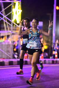 BIB: 944, 4805
                            <button type="button" onclick="openModal(15358353)" class="btn btn-primary btn-sm float-right btn-popup" data-toggle="modal" data-target=".modal-high-quality">
                        <i class="fas fa-shopping-cart"></i> Add to Cart
                    </button>
                                            <button type="button" onclick="isThisMe(15358353, true)" class="btn btn-success btn-sm float-right btn-popup btn-isme hidden" data-toggle="tooltip" data-placement="bottom" title="นี่คือรูปของคุณใช่ไหม คลิกที่นี่เพื่อเอาเข้าอัลบั้ม">
                        <i class="fas fa-plus"></i> Add to album
                    </button>
                    <button type="button" onclick="isThisMe(15358353, false)" class="btn btn-warning btn-sm float-right btn-popup btn-isnotme hidden">
                        <i class="fas fa-ban"></i> Remove from album
                    </button>