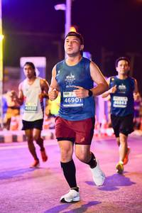 BIB: 46901, 043
                            <button type="button" onclick="openModal(15798434)" class="btn btn-primary btn-sm float-right btn-popup" data-toggle="modal" data-target=".modal-high-quality">
                        <i class="fas fa-shopping-cart"></i> Add to Cart
                    </button>
                                            <button type="button" onclick="isThisMe(15798434, true)" class="btn btn-success btn-sm float-right btn-popup btn-isme hidden" data-toggle="tooltip" data-placement="bottom" title="นี่คือรูปของคุณใช่ไหม คลิกที่นี่เพื่อเอาเข้าอัลบั้ม">
                        <i class="fas fa-plus"></i> Add to album
                    </button>
                    <button type="button" onclick="isThisMe(15798434, false)" class="btn btn-warning btn-sm float-right btn-popup btn-isnotme hidden">
                        <i class="fas fa-ban"></i> Remove from album
                    </button>