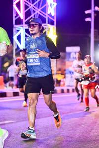 BIB: 202, 41642
                            <button type="button" onclick="openModal(15799068)" class="btn btn-primary btn-sm float-right btn-popup" data-toggle="modal" data-target=".modal-high-quality">
                        <i class="fas fa-shopping-cart"></i> Add to Cart
                    </button>
                                            <button type="button" onclick="isThisMe(15799068, true)" class="btn btn-success btn-sm float-right btn-popup btn-isme hidden" data-toggle="tooltip" data-placement="bottom" title="นี่คือรูปของคุณใช่ไหม คลิกที่นี่เพื่อเอาเข้าอัลบั้ม">
                        <i class="fas fa-plus"></i> Add to album
                    </button>
                    <button type="button" onclick="isThisMe(15799068, false)" class="btn btn-warning btn-sm float-right btn-popup btn-isnotme hidden">
                        <i class="fas fa-ban"></i> Remove from album
                    </button>