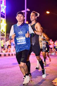 BIB: 202, 40917
                            <button type="button" onclick="openModal(15799386)" class="btn btn-primary btn-sm float-right btn-popup" data-toggle="modal" data-target=".modal-high-quality">
                        <i class="fas fa-shopping-cart"></i> Add to Cart
                    </button>
                                            <button type="button" onclick="isThisMe(15799386, true)" class="btn btn-success btn-sm float-right btn-popup btn-isme hidden" data-toggle="tooltip" data-placement="bottom" title="นี่คือรูปของคุณใช่ไหม คลิกที่นี่เพื่อเอาเข้าอัลบั้ม">
                        <i class="fas fa-plus"></i> Add to album
                    </button>
                    <button type="button" onclick="isThisMe(15799386, false)" class="btn btn-warning btn-sm float-right btn-popup btn-isnotme hidden">
                        <i class="fas fa-ban"></i> Remove from album
                    </button>