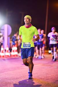 BIB: 40921
                            <button type="button" onclick="openModal(15799103)" class="btn btn-primary btn-sm float-right btn-popup" data-toggle="modal" data-target=".modal-high-quality">
                        <i class="fas fa-shopping-cart"></i> Add to Cart
                    </button>
                                            <button type="button" onclick="isThisMe(15799103, true)" class="btn btn-success btn-sm float-right btn-popup btn-isme hidden" data-toggle="tooltip" data-placement="bottom" title="นี่คือรูปของคุณใช่ไหม คลิกที่นี่เพื่อเอาเข้าอัลบั้ม">
                        <i class="fas fa-plus"></i> Add to album
                    </button>
                    <button type="button" onclick="isThisMe(15799103, false)" class="btn btn-warning btn-sm float-right btn-popup btn-isnotme hidden">
                        <i class="fas fa-ban"></i> Remove from album
                    </button>