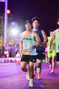 BIB: 4522
                            <button type="button" onclick="openModal(15798312)" class="btn btn-primary btn-sm float-right btn-popup" data-toggle="modal" data-target=".modal-high-quality">
                        <i class="fas fa-shopping-cart"></i> Add to Cart
                    </button>
                                            <button type="button" onclick="isThisMe(15798312, true)" class="btn btn-success btn-sm float-right btn-popup btn-isme hidden" data-toggle="tooltip" data-placement="bottom" title="นี่คือรูปของคุณใช่ไหม คลิกที่นี่เพื่อเอาเข้าอัลบั้ม">
                        <i class="fas fa-plus"></i> Add to album
                    </button>
                    <button type="button" onclick="isThisMe(15798312, false)" class="btn btn-warning btn-sm float-right btn-popup btn-isnotme hidden">
                        <i class="fas fa-ban"></i> Remove from album
                    </button>