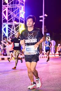 BIB: 42023, 4031
                            <button type="button" onclick="openModal(15798576)" class="btn btn-primary btn-sm float-right btn-popup" data-toggle="modal" data-target=".modal-high-quality">
                        <i class="fas fa-shopping-cart"></i> Add to Cart
                    </button>
                                            <button type="button" onclick="isThisMe(15798576, true)" class="btn btn-success btn-sm float-right btn-popup btn-isme hidden" data-toggle="tooltip" data-placement="bottom" title="นี่คือรูปของคุณใช่ไหม คลิกที่นี่เพื่อเอาเข้าอัลบั้ม">
                        <i class="fas fa-plus"></i> Add to album
                    </button>
                    <button type="button" onclick="isThisMe(15798576, false)" class="btn btn-warning btn-sm float-right btn-popup btn-isnotme hidden">
                        <i class="fas fa-ban"></i> Remove from album
                    </button>