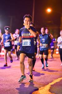 BIB: 4102
                            <button type="button" onclick="openModal(15799119)" class="btn btn-primary btn-sm float-right btn-popup" data-toggle="modal" data-target=".modal-high-quality">
                        <i class="fas fa-shopping-cart"></i> Add to Cart
                    </button>
                                            <button type="button" onclick="isThisMe(15799119, true)" class="btn btn-success btn-sm float-right btn-popup btn-isme hidden" data-toggle="tooltip" data-placement="bottom" title="นี่คือรูปของคุณใช่ไหม คลิกที่นี่เพื่อเอาเข้าอัลบั้ม">
                        <i class="fas fa-plus"></i> Add to album
                    </button>
                    <button type="button" onclick="isThisMe(15799119, false)" class="btn btn-warning btn-sm float-right btn-popup btn-isnotme hidden">
                        <i class="fas fa-ban"></i> Remove from album
                    </button>