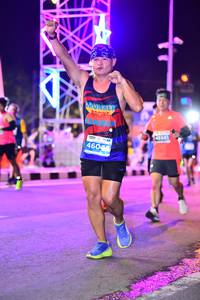 BIB: 45501, 460
                            <button type="button" onclick="openModal(15391857)" class="btn btn-primary btn-sm float-right btn-popup" data-toggle="modal" data-target=".modal-high-quality">
                        <i class="fas fa-shopping-cart"></i> Add to Cart
                    </button>
                                            <button type="button" onclick="isThisMe(15391857, true)" class="btn btn-success btn-sm float-right btn-popup btn-isme hidden" data-toggle="tooltip" data-placement="bottom" title="นี่คือรูปของคุณใช่ไหม คลิกที่นี่เพื่อเอาเข้าอัลบั้ม">
                        <i class="fas fa-plus"></i> Add to album
                    </button>
                    <button type="button" onclick="isThisMe(15391857, false)" class="btn btn-warning btn-sm float-right btn-popup btn-isnotme hidden">
                        <i class="fas fa-ban"></i> Remove from album
                    </button>