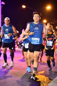 BIB: 41295, 424, 477
                            <button type="button" onclick="openModal(15380856)" class="btn btn-primary btn-sm float-right btn-popup" data-toggle="modal" data-target=".modal-high-quality">
                        <i class="fas fa-shopping-cart"></i> Add to Cart
                    </button>
                                            <button type="button" onclick="isThisMe(15380856, true)" class="btn btn-success btn-sm float-right btn-popup btn-isme hidden" data-toggle="tooltip" data-placement="bottom" title="นี่คือรูปของคุณใช่ไหม คลิกที่นี่เพื่อเอาเข้าอัลบั้ม">
                        <i class="fas fa-plus"></i> Add to album
                    </button>
                    <button type="button" onclick="isThisMe(15380856, false)" class="btn btn-warning btn-sm float-right btn-popup btn-isnotme hidden">
                        <i class="fas fa-ban"></i> Remove from album
                    </button>