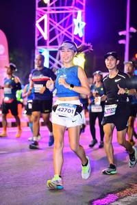 BIB: 42701, 1020
                            <button type="button" onclick="openModal(15816849)" class="btn btn-primary btn-sm float-right btn-popup" data-toggle="modal" data-target=".modal-high-quality">
                        <i class="fas fa-shopping-cart"></i> Add to Cart
                    </button>
                                            <button type="button" onclick="isThisMe(15816849, true)" class="btn btn-success btn-sm float-right btn-popup btn-isme hidden" data-toggle="tooltip" data-placement="bottom" title="นี่คือรูปของคุณใช่ไหม คลิกที่นี่เพื่อเอาเข้าอัลบั้ม">
                        <i class="fas fa-plus"></i> Add to album
                    </button>
                    <button type="button" onclick="isThisMe(15816849, false)" class="btn btn-warning btn-sm float-right btn-popup btn-isnotme hidden">
                        <i class="fas fa-ban"></i> Remove from album
                    </button>