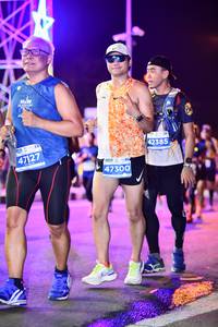 BIB: 42385, 47127, 47300
                            <button type="button" onclick="openModal(15808991)" class="btn btn-primary btn-sm float-right btn-popup" data-toggle="modal" data-target=".modal-high-quality">
                        <i class="fas fa-shopping-cart"></i> Add to Cart
                    </button>
                                            <button type="button" onclick="isThisMe(15808991, true)" class="btn btn-success btn-sm float-right btn-popup btn-isme hidden" data-toggle="tooltip" data-placement="bottom" title="นี่คือรูปของคุณใช่ไหม คลิกที่นี่เพื่อเอาเข้าอัลบั้ม">
                        <i class="fas fa-plus"></i> Add to album
                    </button>
                    <button type="button" onclick="isThisMe(15808991, false)" class="btn btn-warning btn-sm float-right btn-popup btn-isnotme hidden">
                        <i class="fas fa-ban"></i> Remove from album
                    </button>