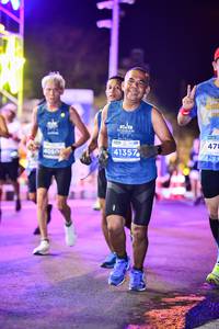 BIB: 478, 400, 41357
                            <button type="button" onclick="openModal(15805975)" class="btn btn-primary btn-sm float-right btn-popup" data-toggle="modal" data-target=".modal-high-quality">
                        <i class="fas fa-shopping-cart"></i> Add to Cart
                    </button>
                                            <button type="button" onclick="isThisMe(15805975, true)" class="btn btn-success btn-sm float-right btn-popup btn-isme hidden" data-toggle="tooltip" data-placement="bottom" title="นี่คือรูปของคุณใช่ไหม คลิกที่นี่เพื่อเอาเข้าอัลบั้ม">
                        <i class="fas fa-plus"></i> Add to album
                    </button>
                    <button type="button" onclick="isThisMe(15805975, false)" class="btn btn-warning btn-sm float-right btn-popup btn-isnotme hidden">
                        <i class="fas fa-ban"></i> Remove from album
                    </button>