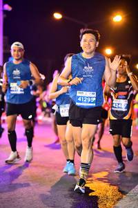 BIB: 41295, 424, 477
                            <button type="button" onclick="openModal(15805766)" class="btn btn-primary btn-sm float-right btn-popup" data-toggle="modal" data-target=".modal-high-quality">
                        <i class="fas fa-shopping-cart"></i> Add to Cart
                    </button>
                                            <button type="button" onclick="isThisMe(15805766, true)" class="btn btn-success btn-sm float-right btn-popup btn-isme hidden" data-toggle="tooltip" data-placement="bottom" title="นี่คือรูปของคุณใช่ไหม คลิกที่นี่เพื่อเอาเข้าอัลบั้ม">
                        <i class="fas fa-plus"></i> Add to album
                    </button>
                    <button type="button" onclick="isThisMe(15805766, false)" class="btn btn-warning btn-sm float-right btn-popup btn-isnotme hidden">
                        <i class="fas fa-ban"></i> Remove from album
                    </button>