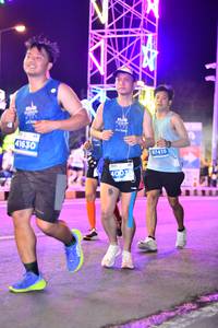 BIB: 41630, 87415, 4003
                            <button type="button" onclick="openModal(15484528)" class="btn btn-primary btn-sm float-right btn-popup" data-toggle="modal" data-target=".modal-high-quality">
                        <i class="fas fa-shopping-cart"></i> Add to Cart
                    </button>
                                            <button type="button" onclick="isThisMe(15484528, true)" class="btn btn-success btn-sm float-right btn-popup btn-isme hidden" data-toggle="tooltip" data-placement="bottom" title="นี่คือรูปของคุณใช่ไหม คลิกที่นี่เพื่อเอาเข้าอัลบั้ม">
                        <i class="fas fa-plus"></i> Add to album
                    </button>
                    <button type="button" onclick="isThisMe(15484528, false)" class="btn btn-warning btn-sm float-right btn-popup btn-isnotme hidden">
                        <i class="fas fa-ban"></i> Remove from album
                    </button>