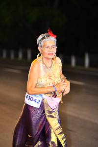 BIB: 43042
                            <button type="button" onclick="openModal(15501086)" class="btn btn-primary btn-sm float-right btn-popup" data-toggle="modal" data-target=".modal-high-quality">
                        <i class="fas fa-shopping-cart"></i> Add to Cart
                    </button>
                                            <button type="button" onclick="isThisMe(15501086, true)" class="btn btn-success btn-sm float-right btn-popup btn-isme hidden" data-toggle="tooltip" data-placement="bottom" title="นี่คือรูปของคุณใช่ไหม คลิกที่นี่เพื่อเอาเข้าอัลบั้ม">
                        <i class="fas fa-plus"></i> Add to album
                    </button>
                    <button type="button" onclick="isThisMe(15501086, false)" class="btn btn-warning btn-sm float-right btn-popup btn-isnotme hidden">
                        <i class="fas fa-ban"></i> Remove from album
                    </button>