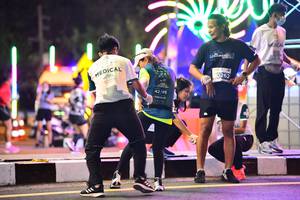 BIB: 0262, 42195
                            <button type="button" onclick="openModal(15486702)" class="btn btn-primary btn-sm float-right btn-popup" data-toggle="modal" data-target=".modal-high-quality">
                        <i class="fas fa-shopping-cart"></i> Add to Cart
                    </button>
                                            <button type="button" onclick="isThisMe(15486702, true)" class="btn btn-success btn-sm float-right btn-popup btn-isme hidden" data-toggle="tooltip" data-placement="bottom" title="นี่คือรูปของคุณใช่ไหม คลิกที่นี่เพื่อเอาเข้าอัลบั้ม">
                        <i class="fas fa-plus"></i> Add to album
                    </button>
                    <button type="button" onclick="isThisMe(15486702, false)" class="btn btn-warning btn-sm float-right btn-popup btn-isnotme hidden">
                        <i class="fas fa-ban"></i> Remove from album
                    </button>