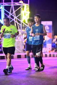 BIB: 47264, 95091, 950
                            <button type="button" onclick="openModal(15491757)" class="btn btn-primary btn-sm float-right btn-popup" data-toggle="modal" data-target=".modal-high-quality">
                        <i class="fas fa-shopping-cart"></i> Add to Cart
                    </button>
                                            <button type="button" onclick="isThisMe(15491757, true)" class="btn btn-success btn-sm float-right btn-popup btn-isme hidden" data-toggle="tooltip" data-placement="bottom" title="นี่คือรูปของคุณใช่ไหม คลิกที่นี่เพื่อเอาเข้าอัลบั้ม">
                        <i class="fas fa-plus"></i> Add to album
                    </button>
                    <button type="button" onclick="isThisMe(15491757, false)" class="btn btn-warning btn-sm float-right btn-popup btn-isnotme hidden">
                        <i class="fas fa-ban"></i> Remove from album
                    </button>