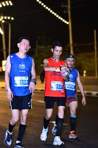 BIB: 558, 0521, 1819
                            <button type="button" onclick="openModal(15515822)" class="btn btn-primary btn-sm float-right btn-popup" data-toggle="modal" data-target=".modal-high-quality">
                        <i class="fas fa-shopping-cart"></i> Add to Cart
                    </button>
                                            <button type="button" onclick="isThisMe(15515822, true)" class="btn btn-success btn-sm float-right btn-popup btn-isme hidden" data-toggle="tooltip" data-placement="bottom" title="นี่คือรูปของคุณใช่ไหม คลิกที่นี่เพื่อเอาเข้าอัลบั้ม">
                        <i class="fas fa-plus"></i> Add to album
                    </button>
                    <button type="button" onclick="isThisMe(15515822, false)" class="btn btn-warning btn-sm float-right btn-popup btn-isnotme hidden">
                        <i class="fas fa-ban"></i> Remove from album
                    </button>