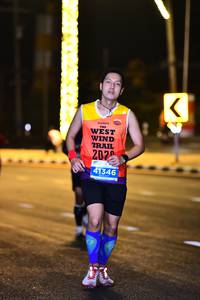 BIB: 2020, 41346
                            <button type="button" onclick="openModal(15517916)" class="btn btn-primary btn-sm float-right btn-popup" data-toggle="modal" data-target=".modal-high-quality">
                        <i class="fas fa-shopping-cart"></i> Add to Cart
                    </button>
                                            <button type="button" onclick="isThisMe(15517916, true)" class="btn btn-success btn-sm float-right btn-popup btn-isme hidden" data-toggle="tooltip" data-placement="bottom" title="นี่คือรูปของคุณใช่ไหม คลิกที่นี่เพื่อเอาเข้าอัลบั้ม">
                        <i class="fas fa-plus"></i> Add to album
                    </button>
                    <button type="button" onclick="isThisMe(15517916, false)" class="btn btn-warning btn-sm float-right btn-popup btn-isnotme hidden">
                        <i class="fas fa-ban"></i> Remove from album
                    </button>