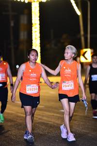 BIB: 29412, 29250
                            <button type="button" onclick="openModal(15515770)" class="btn btn-primary btn-sm float-right btn-popup" data-toggle="modal" data-target=".modal-high-quality">
                        <i class="fas fa-shopping-cart"></i> Add to Cart
                    </button>
                                            <button type="button" onclick="isThisMe(15515770, true)" class="btn btn-success btn-sm float-right btn-popup btn-isme hidden" data-toggle="tooltip" data-placement="bottom" title="นี่คือรูปของคุณใช่ไหม คลิกที่นี่เพื่อเอาเข้าอัลบั้ม">
                        <i class="fas fa-plus"></i> Add to album
                    </button>
                    <button type="button" onclick="isThisMe(15515770, false)" class="btn btn-warning btn-sm float-right btn-popup btn-isnotme hidden">
                        <i class="fas fa-ban"></i> Remove from album
                    </button>