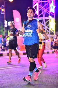 BIB: 41690
                            <button type="button" onclick="openModal(14977565)" class="btn btn-primary btn-sm float-right btn-popup" data-toggle="modal" data-target=".modal-high-quality">
                        <i class="fas fa-shopping-cart"></i> Add to Cart
                    </button>
                                            <button type="button" onclick="isThisMe(14977565, true)" class="btn btn-success btn-sm float-right btn-popup btn-isme hidden" data-toggle="tooltip" data-placement="bottom" title="นี่คือรูปของคุณใช่ไหม คลิกที่นี่เพื่อเอาเข้าอัลบั้ม">
                        <i class="fas fa-plus"></i> Add to album
                    </button>
                    <button type="button" onclick="isThisMe(14977565, false)" class="btn btn-warning btn-sm float-right btn-popup btn-isnotme hidden">
                        <i class="fas fa-ban"></i> Remove from album
                    </button>