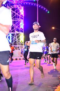 BIB: 424
                            <button type="button" onclick="openModal(14949453)" class="btn btn-primary btn-sm float-right btn-popup" data-toggle="modal" data-target=".modal-high-quality">
                        <i class="fas fa-shopping-cart"></i> Add to Cart
                    </button>
                                            <button type="button" onclick="isThisMe(14949453, true)" class="btn btn-success btn-sm float-right btn-popup btn-isme hidden" data-toggle="tooltip" data-placement="bottom" title="นี่คือรูปของคุณใช่ไหม คลิกที่นี่เพื่อเอาเข้าอัลบั้ม">
                        <i class="fas fa-plus"></i> Add to album
                    </button>
                    <button type="button" onclick="isThisMe(14949453, false)" class="btn btn-warning btn-sm float-right btn-popup btn-isnotme hidden">
                        <i class="fas fa-ban"></i> Remove from album
                    </button>