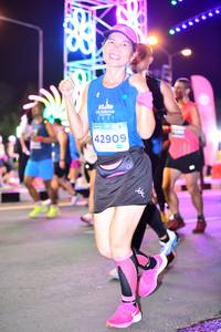 BIB: 2021, 42909
                            <button type="button" onclick="openModal(14977504)" class="btn btn-primary btn-sm float-right btn-popup" data-toggle="modal" data-target=".modal-high-quality">
                        <i class="fas fa-shopping-cart"></i> Add to Cart
                    </button>
                                            <button type="button" onclick="isThisMe(14977504, true)" class="btn btn-success btn-sm float-right btn-popup btn-isme hidden" data-toggle="tooltip" data-placement="bottom" title="นี่คือรูปของคุณใช่ไหม คลิกที่นี่เพื่อเอาเข้าอัลบั้ม">
                        <i class="fas fa-plus"></i> Add to album
                    </button>
                    <button type="button" onclick="isThisMe(14977504, false)" class="btn btn-warning btn-sm float-right btn-popup btn-isnotme hidden">
                        <i class="fas fa-ban"></i> Remove from album
                    </button>