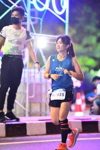 BIB: 47935
                            <button type="button" onclick="openModal(14981248)" class="btn btn-primary btn-sm float-right btn-popup" data-toggle="modal" data-target=".modal-high-quality">
                        <i class="fas fa-shopping-cart"></i> Add to Cart
                    </button>
                                            <button type="button" onclick="isThisMe(14981248, true)" class="btn btn-success btn-sm float-right btn-popup btn-isme hidden" data-toggle="tooltip" data-placement="bottom" title="นี่คือรูปของคุณใช่ไหม คลิกที่นี่เพื่อเอาเข้าอัลบั้ม">
                        <i class="fas fa-plus"></i> Add to album
                    </button>
                    <button type="button" onclick="isThisMe(14981248, false)" class="btn btn-warning btn-sm float-right btn-popup btn-isnotme hidden">
                        <i class="fas fa-ban"></i> Remove from album
                    </button>