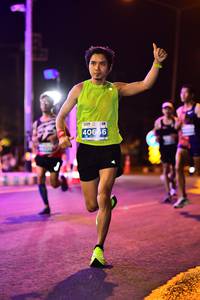 BIB: 406
                            <button type="button" onclick="openModal(13721837)" class="btn btn-primary btn-sm float-right btn-popup" data-toggle="modal" data-target=".modal-high-quality">
                        <i class="fas fa-shopping-cart"></i> Add to Cart
                    </button>
                                            <button type="button" onclick="isThisMe(13721837, true)" class="btn btn-success btn-sm float-right btn-popup btn-isme hidden" data-toggle="tooltip" data-placement="bottom" title="นี่คือรูปของคุณใช่ไหม คลิกที่นี่เพื่อเอาเข้าอัลบั้ม">
                        <i class="fas fa-plus"></i> Add to album
                    </button>
                    <button type="button" onclick="isThisMe(13721837, false)" class="btn btn-warning btn-sm float-right btn-popup btn-isnotme hidden">
                        <i class="fas fa-ban"></i> Remove from album
                    </button>