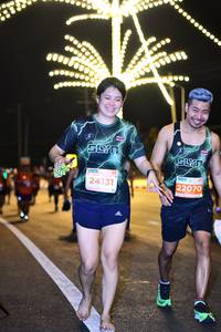 BIB: 99403, 40782, 4196
                            <button type="button" onclick="openModal(13721809)" class="btn btn-primary btn-sm float-right btn-popup" data-toggle="modal" data-target=".modal-high-quality">
                        <i class="fas fa-shopping-cart"></i> Add to Cart
                    </button>
                                            <button type="button" onclick="isThisMe(13721809, true)" class="btn btn-success btn-sm float-right btn-popup btn-isme hidden" data-toggle="tooltip" data-placement="bottom" title="นี่คือรูปของคุณใช่ไหม คลิกที่นี่เพื่อเอาเข้าอัลบั้ม">
                        <i class="fas fa-plus"></i> Add to album
                    </button>
                    <button type="button" onclick="isThisMe(13721809, false)" class="btn btn-warning btn-sm float-right btn-popup btn-isnotme hidden">
                        <i class="fas fa-ban"></i> Remove from album
                    </button>