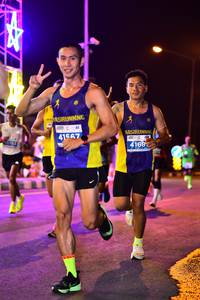 BIB: 41567, 4168
                            <button type="button" onclick="openModal(13721960)" class="btn btn-primary btn-sm float-right btn-popup" data-toggle="modal" data-target=".modal-high-quality">
                        <i class="fas fa-shopping-cart"></i> Add to Cart
                    </button>
                                            <button type="button" onclick="isThisMe(13721960, true)" class="btn btn-success btn-sm float-right btn-popup btn-isme hidden" data-toggle="tooltip" data-placement="bottom" title="นี่คือรูปของคุณใช่ไหม คลิกที่นี่เพื่อเอาเข้าอัลบั้ม">
                        <i class="fas fa-plus"></i> Add to album
                    </button>
                    <button type="button" onclick="isThisMe(13721960, false)" class="btn btn-warning btn-sm float-right btn-popup btn-isnotme hidden">
                        <i class="fas fa-ban"></i> Remove from album
                    </button>