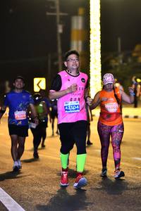 BIB: 45960
                            <button type="button" onclick="openModal(13780815)" class="btn btn-primary btn-sm float-right btn-popup" data-toggle="modal" data-target=".modal-high-quality">
                        <i class="fas fa-shopping-cart"></i> Add to Cart
                    </button>
                                            <button type="button" onclick="isThisMe(13780815, true)" class="btn btn-success btn-sm float-right btn-popup btn-isme hidden" data-toggle="tooltip" data-placement="bottom" title="นี่คือรูปของคุณใช่ไหม คลิกที่นี่เพื่อเอาเข้าอัลบั้ม">
                        <i class="fas fa-plus"></i> Add to album
                    </button>
                    <button type="button" onclick="isThisMe(13780815, false)" class="btn btn-warning btn-sm float-right btn-popup btn-isnotme hidden">
                        <i class="fas fa-ban"></i> Remove from album
                    </button>