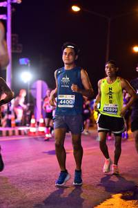 BIB: 4400, 40899
                            <button type="button" onclick="openModal(13767321)" class="btn btn-primary btn-sm float-right btn-popup" data-toggle="modal" data-target=".modal-high-quality">
                        <i class="fas fa-shopping-cart"></i> Add to Cart
                    </button>
                                            <button type="button" onclick="isThisMe(13767321, true)" class="btn btn-success btn-sm float-right btn-popup btn-isme hidden" data-toggle="tooltip" data-placement="bottom" title="นี่คือรูปของคุณใช่ไหม คลิกที่นี่เพื่อเอาเข้าอัลบั้ม">
                        <i class="fas fa-plus"></i> Add to album
                    </button>
                    <button type="button" onclick="isThisMe(13767321, false)" class="btn btn-warning btn-sm float-right btn-popup btn-isnotme hidden">
                        <i class="fas fa-ban"></i> Remove from album
                    </button>